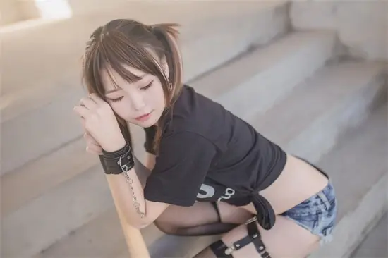 M - 9945